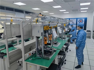 復睿智行董事長王立普亮相柳州車聯(lián)網產業(yè)大會 以車路協(xié)同為引擎，驅動自動駕駛商業(yè)化加速落地